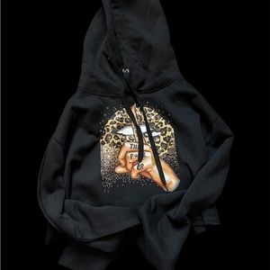 Women’s crop top hoodie